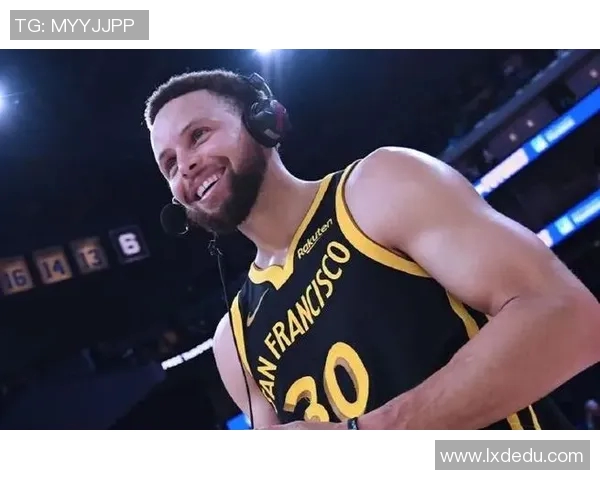 勇士荣获月度最佳球员，实至名归